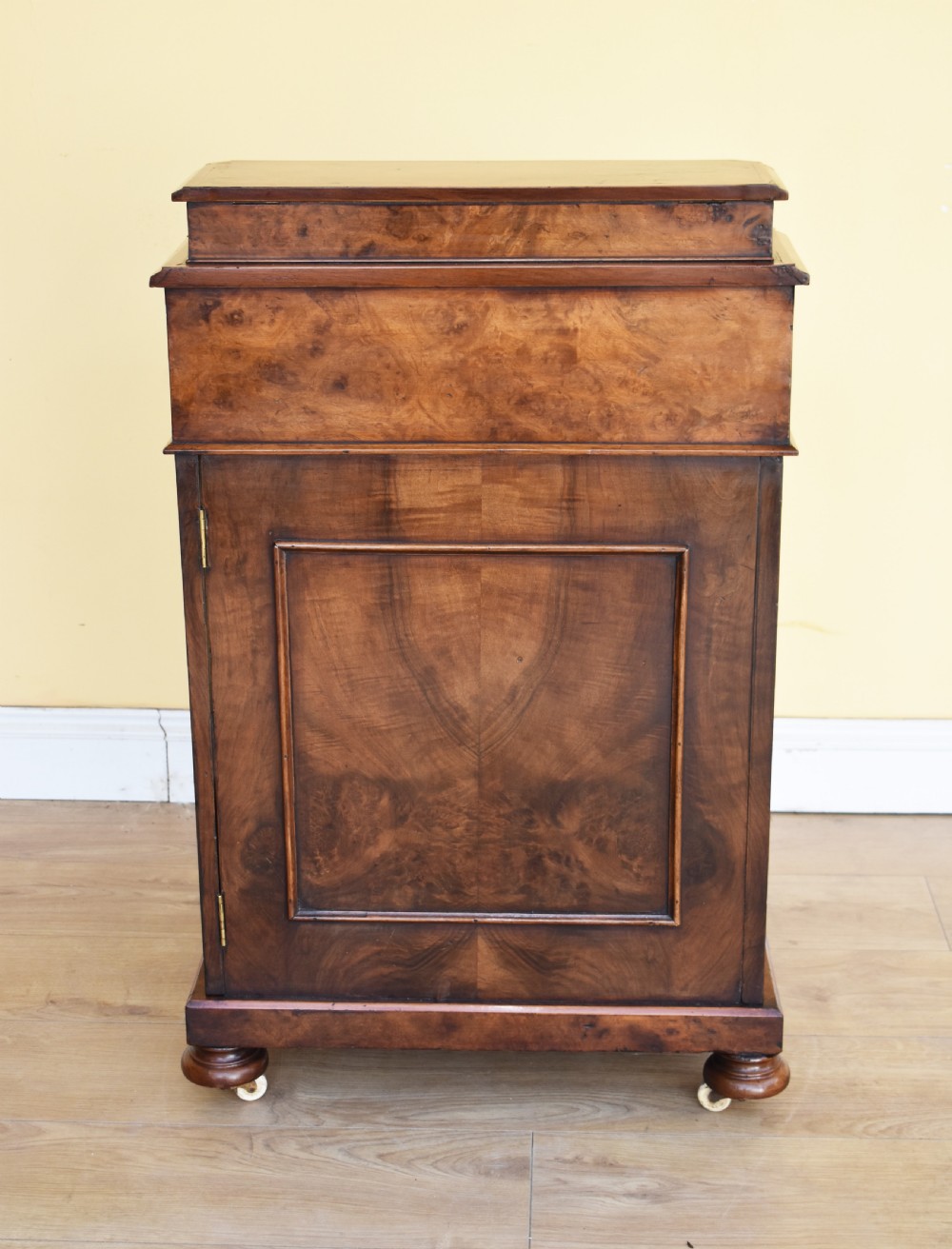 Victorian Burr Walnut Davenport View III