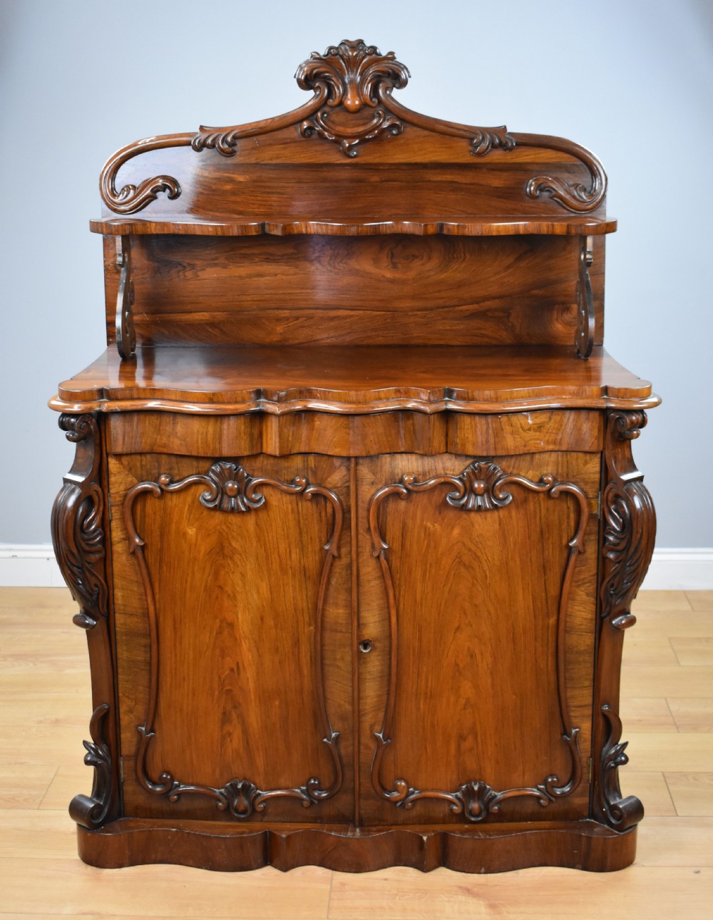 Victorian Rosewood Serpentine Chiffonier