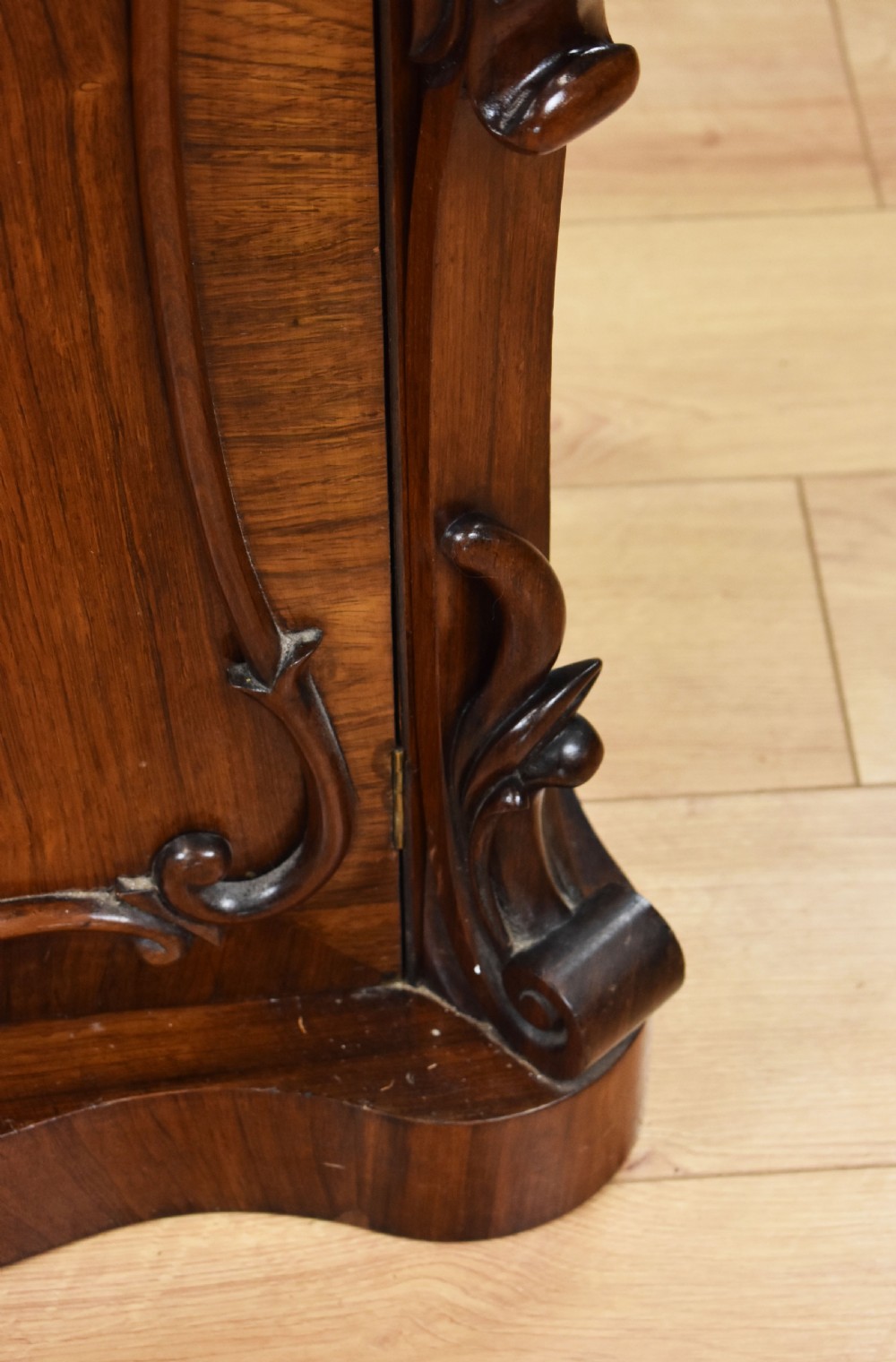 Victorian Rosewood Serpentine Chiffonier View IX