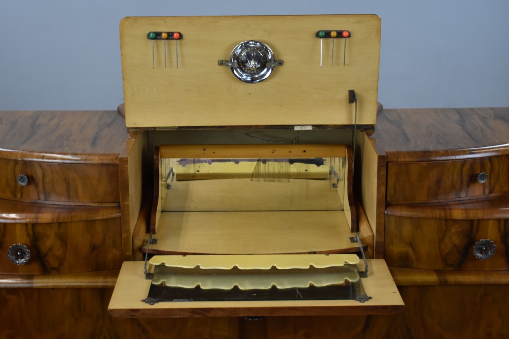 Art Deco Walnut cocktail cabinet View VIII