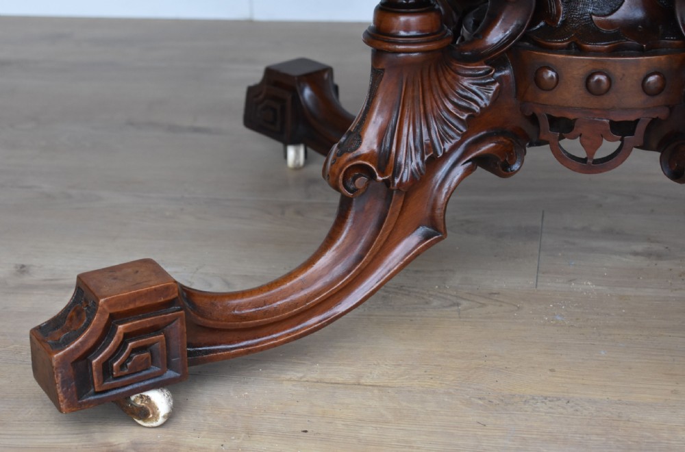 Victorian Burr Walnut Inlaid Breakfast Table  View VI