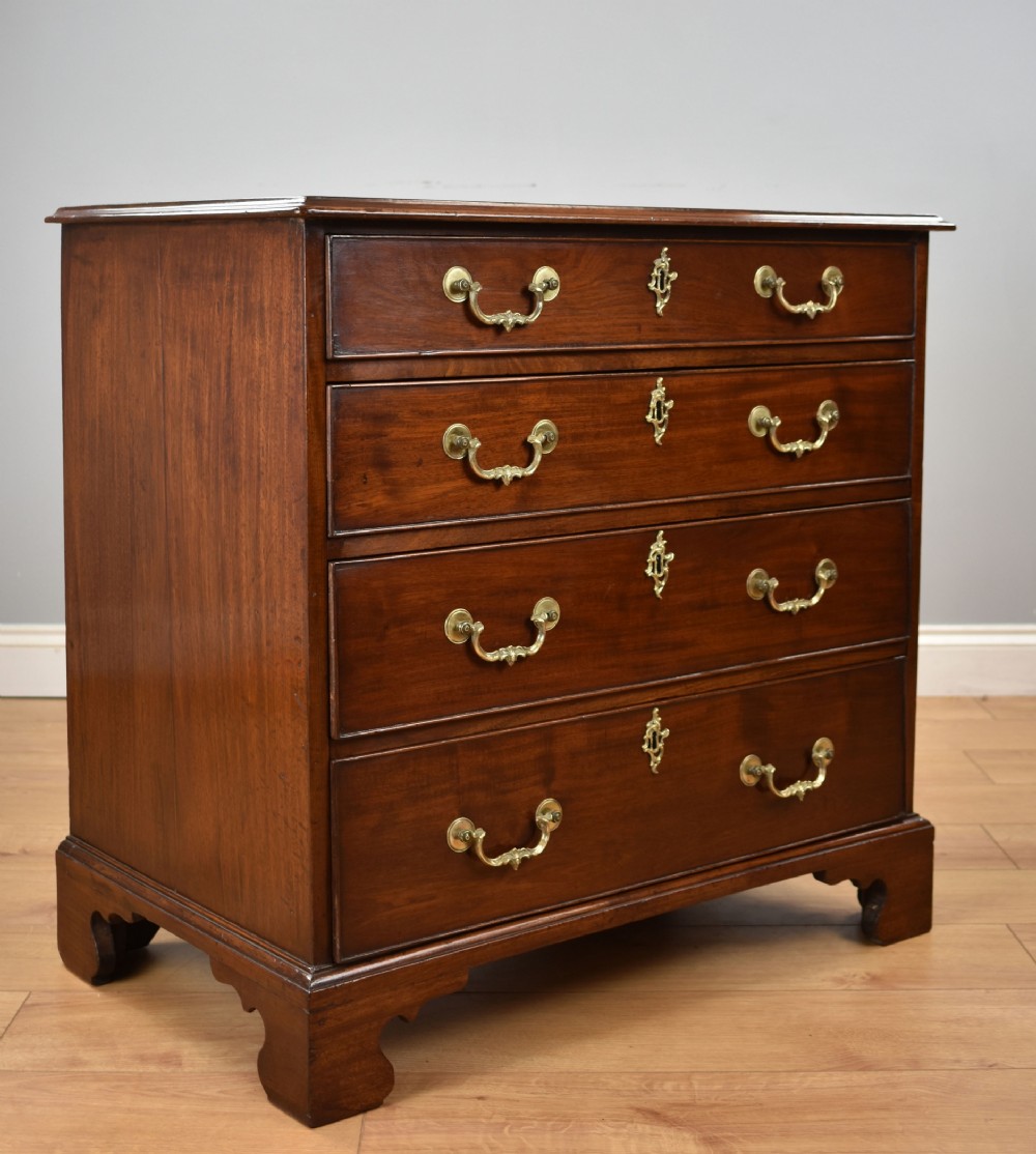Small George III Mahogany Chest of Drawers