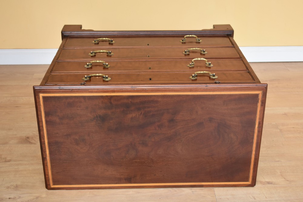 George III Mahogany Chest of Drawers View X