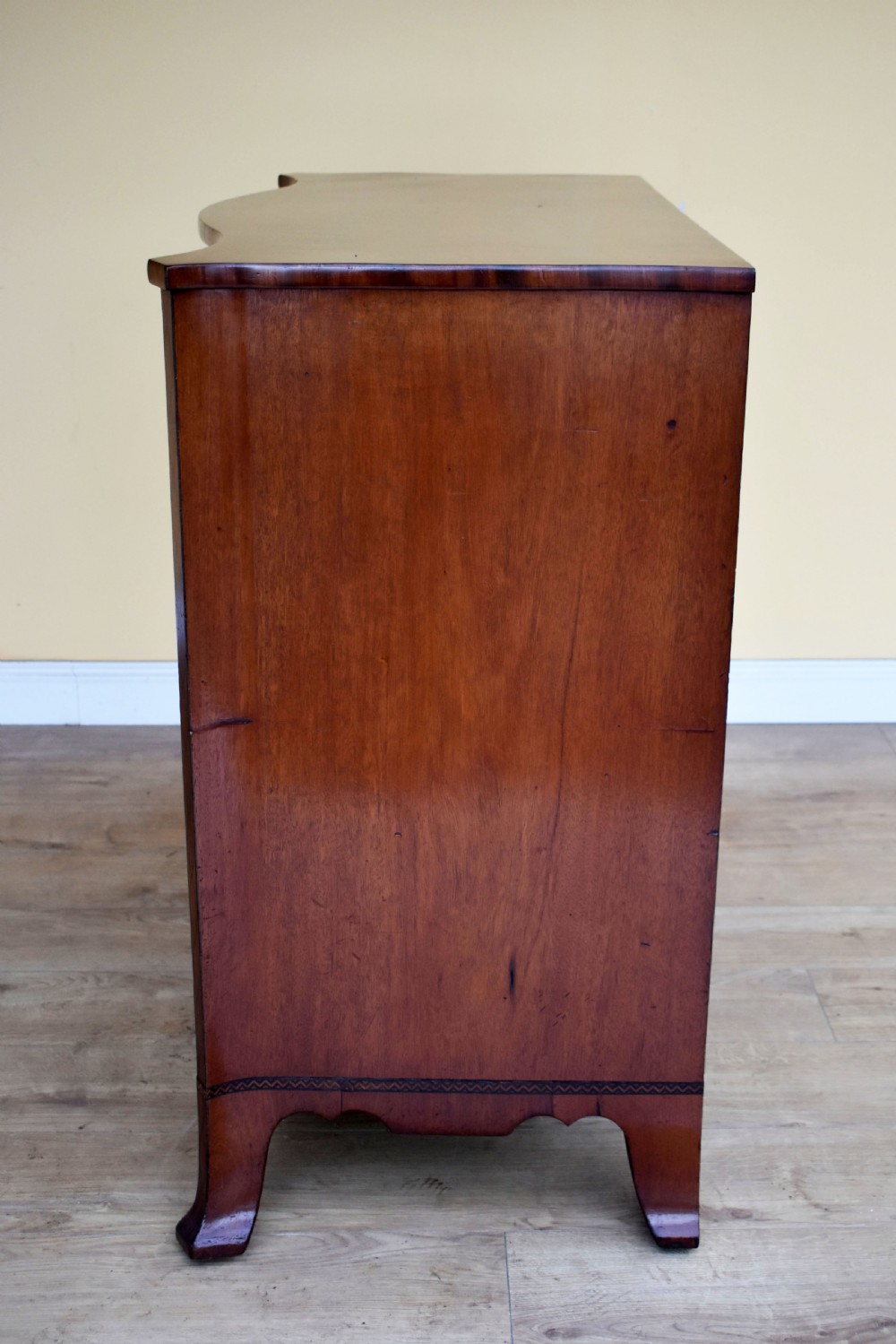 George III Mahogany Serpentine Chest of Drawers View III
