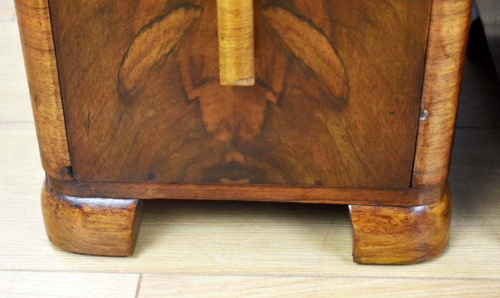 A Pair of Art Deco Walnut Bedside Chests View VIII