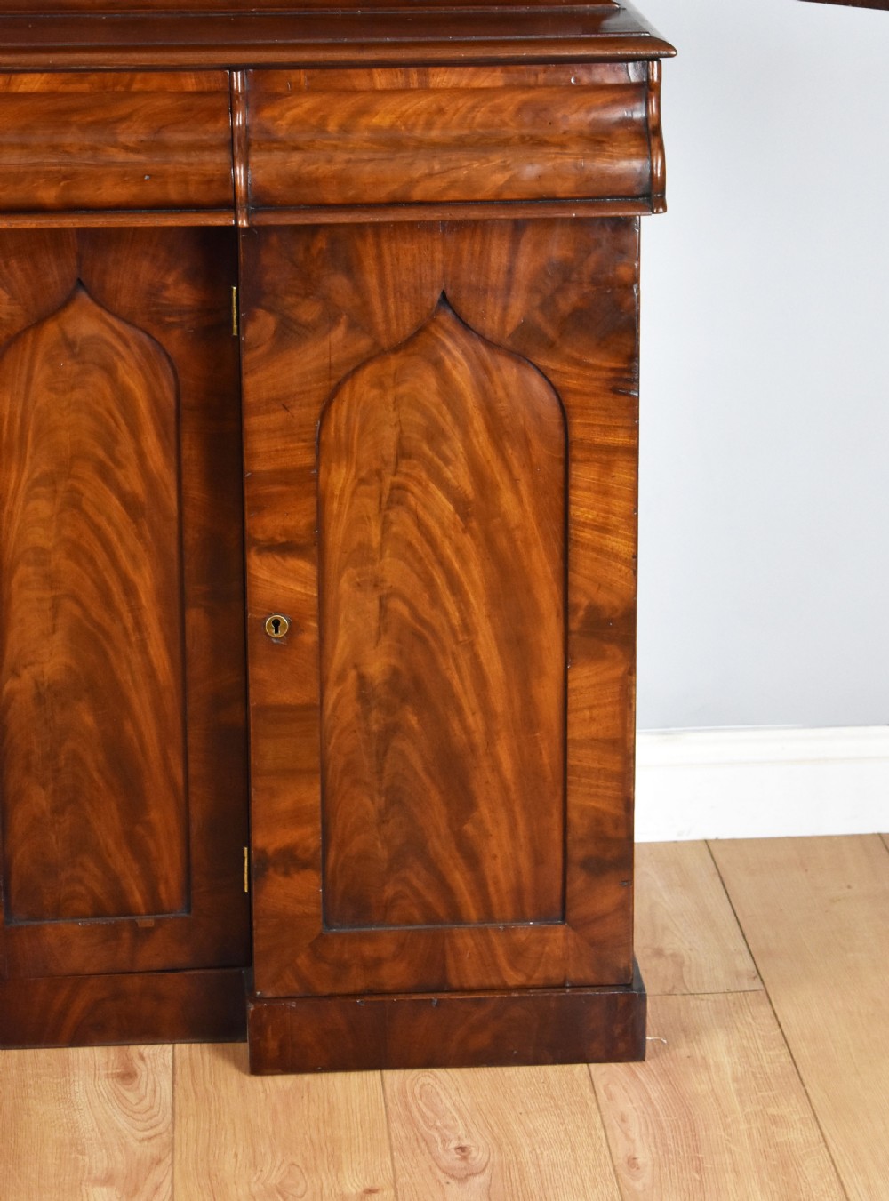 Early Victorian Flame Mahogany Bookcase View VI