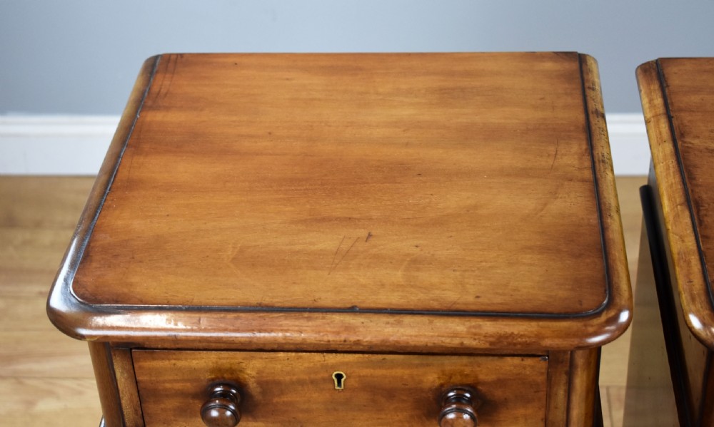 Pair of Victorian Mahogany Bedside Chests View VII