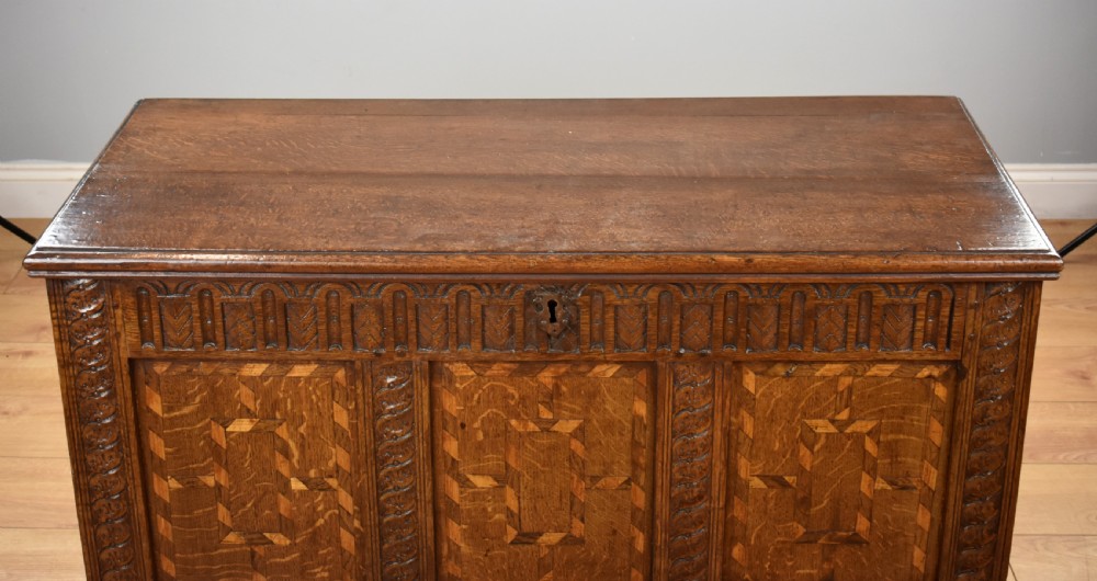 Georgian Oak and Inlaid Coffer View V