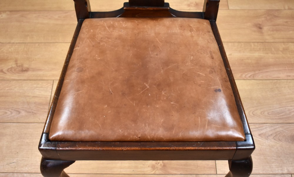 Set of 8 Queen Anne Style Mahogany Dining Chairs View IX