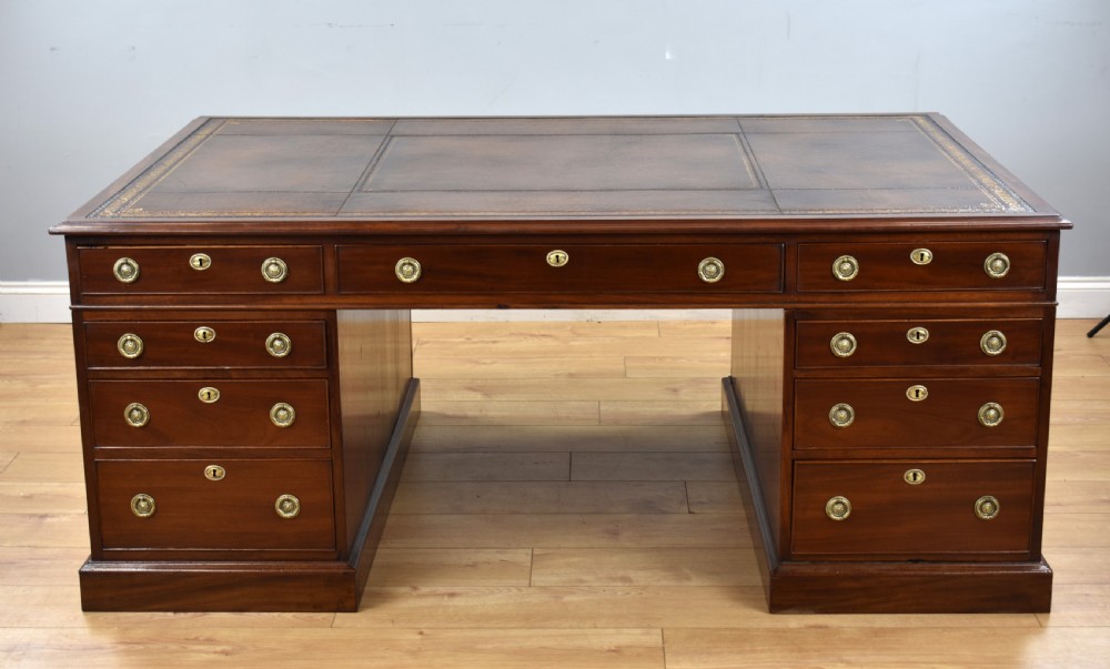 Victorian Mahogany Partners Desk