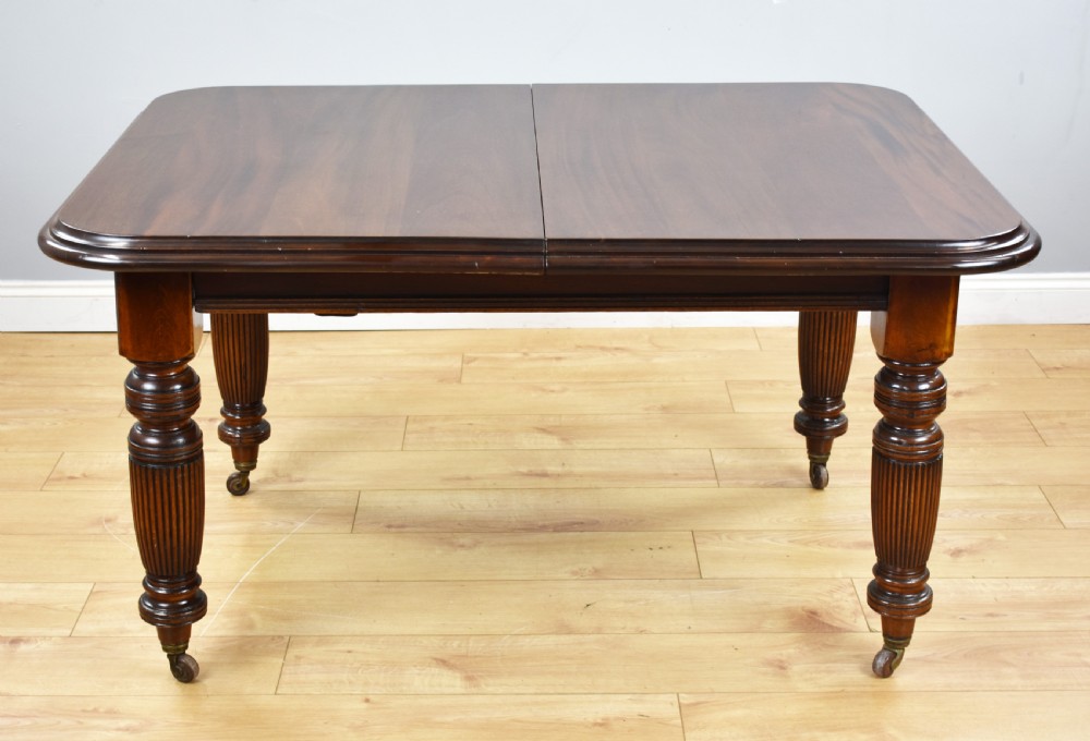 Victorian Mahogany Extending Dining Table View III