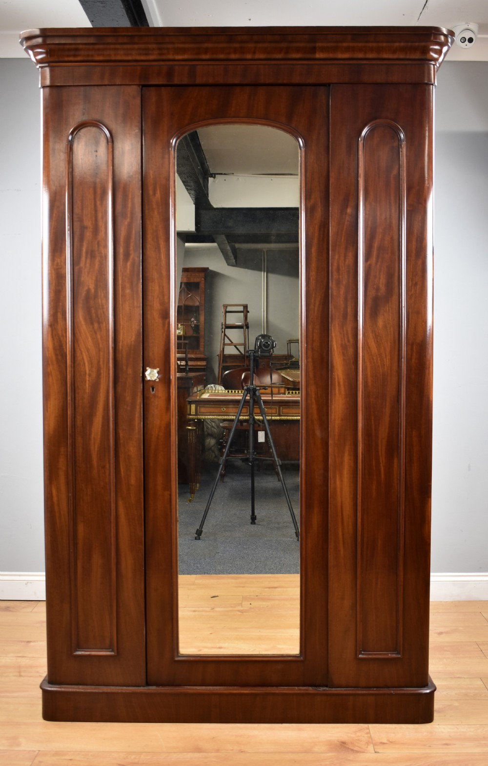 Victorian Mahogany Wardrobe