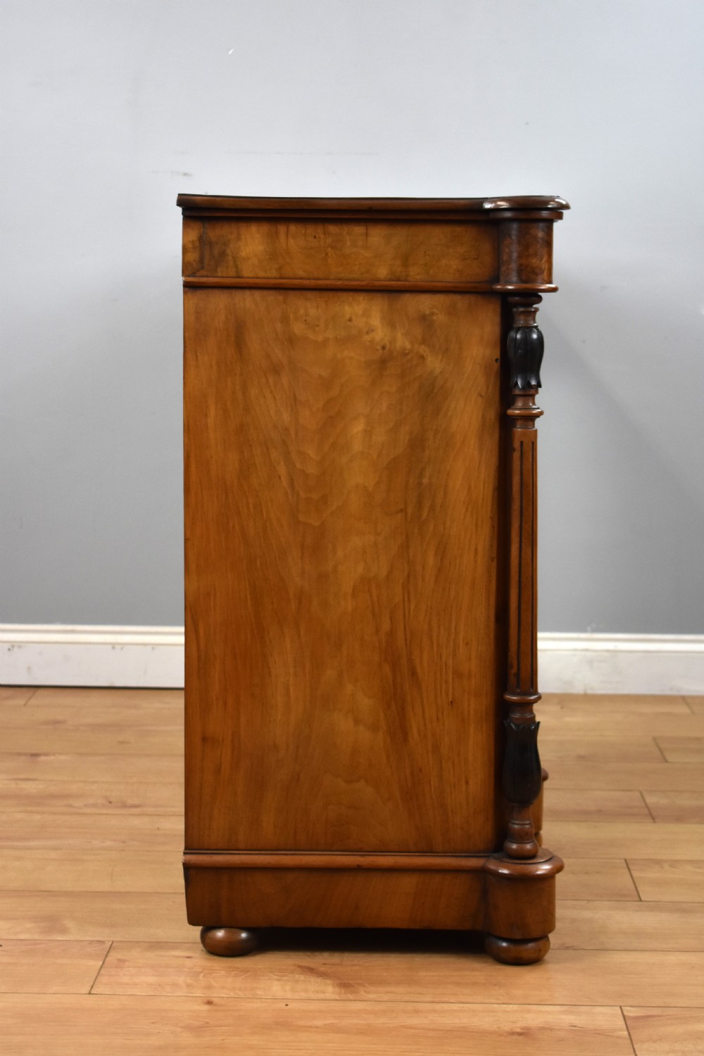 Victorian Burr Walnut Inlaid Credenza View VII