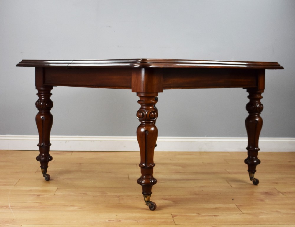 Victorian Mahogany Extending Dining Table View II