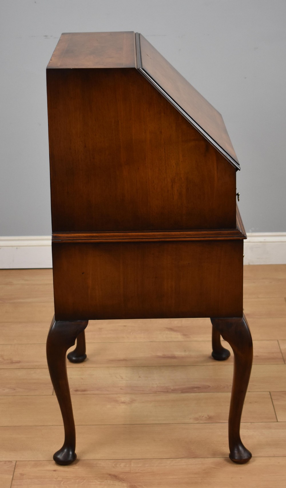 Queen Anne Style Walnut Bureau View X