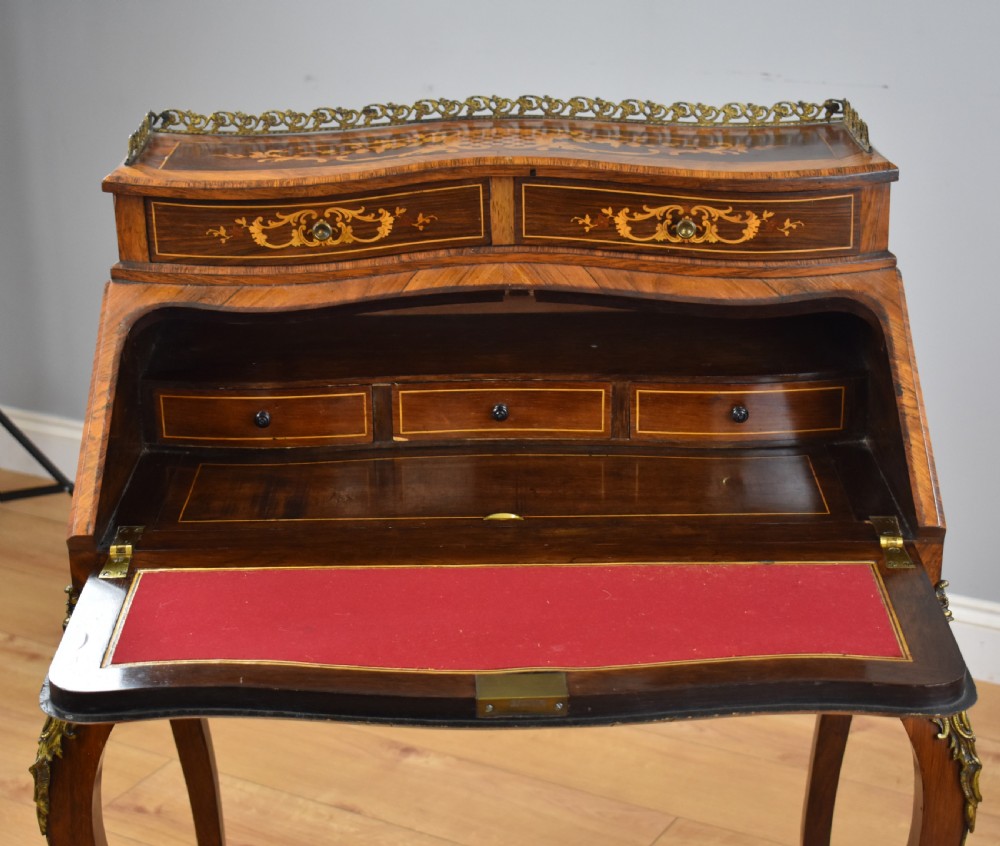 19th Century French Bureau De Dame View XI