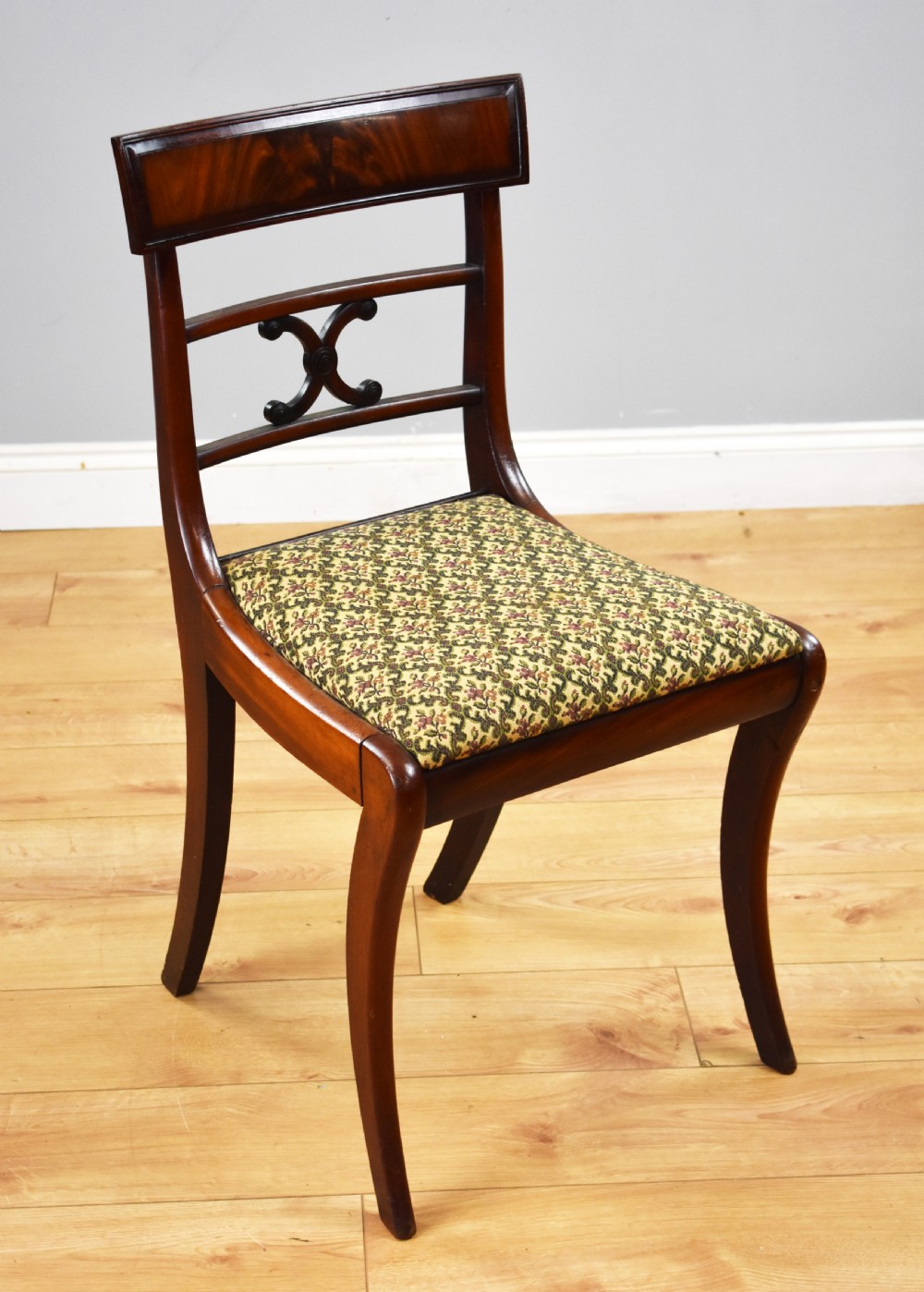 Set of 8 Regency Style Mahogany Dining Chairs View VIII