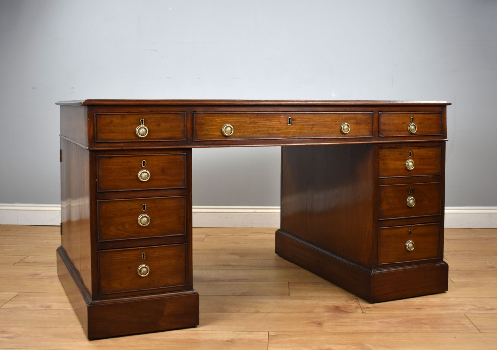 Victorian Mahogany Partners Desk