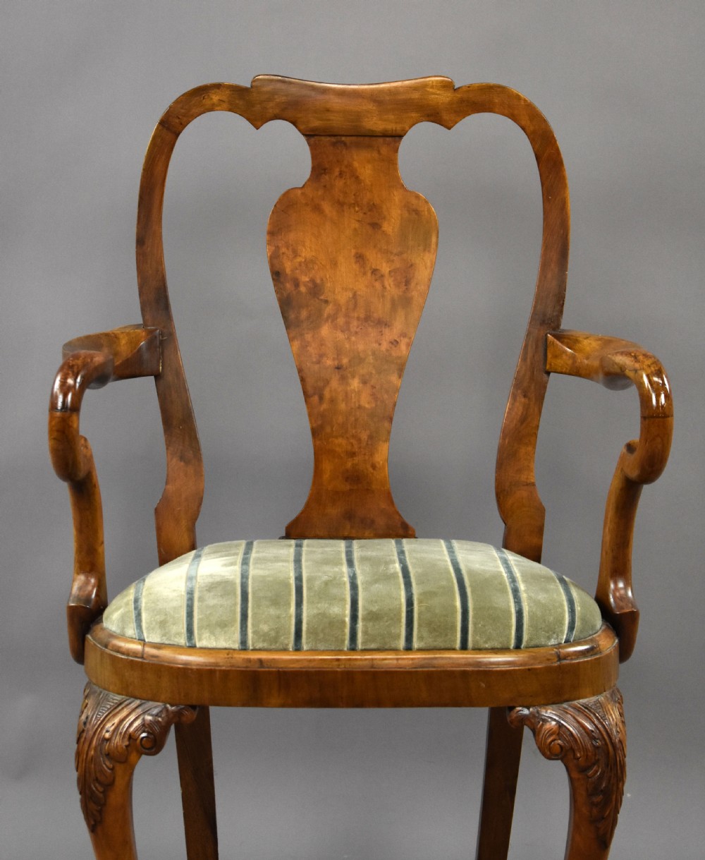 Queen Anne Style Burr Walnut Table & Chairs View VII