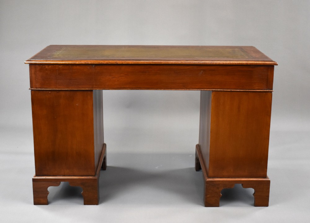 Victorian Oak and Walnut Pedestal Desk View IX