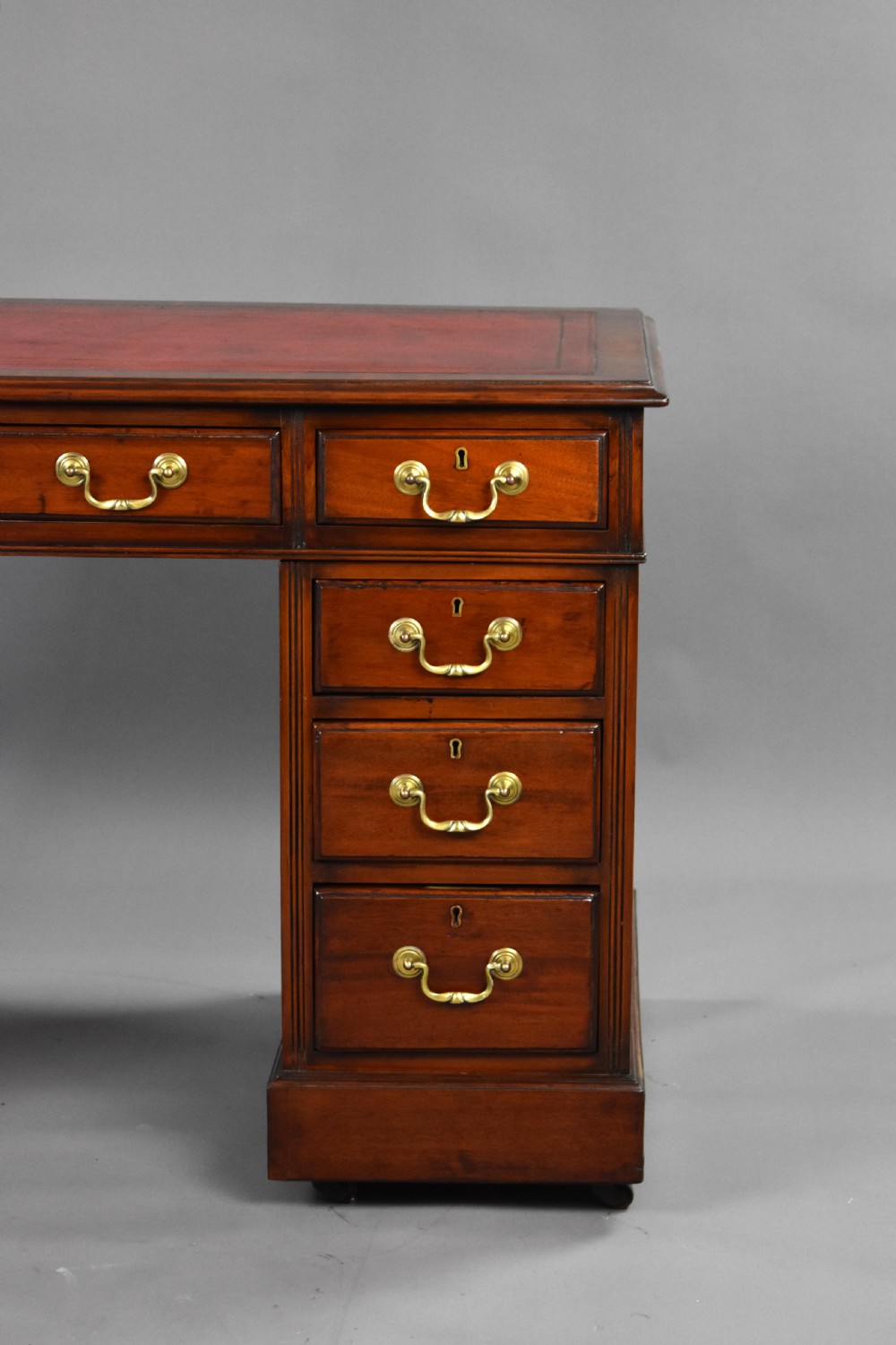 Edwardian Mahogany Pedestal Desk View IV