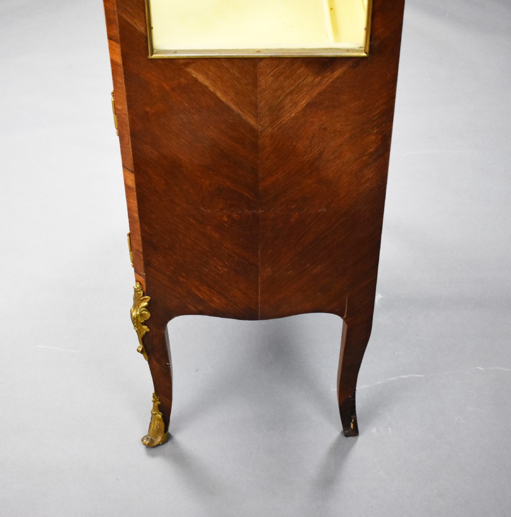 19th Century French Vernis Martin Cabinet View XI