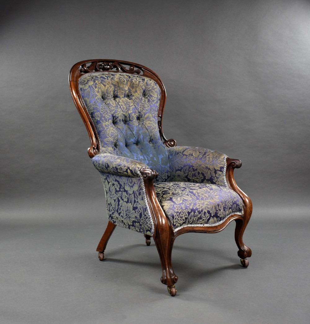 Victorian Carved Walnut Open Armchair