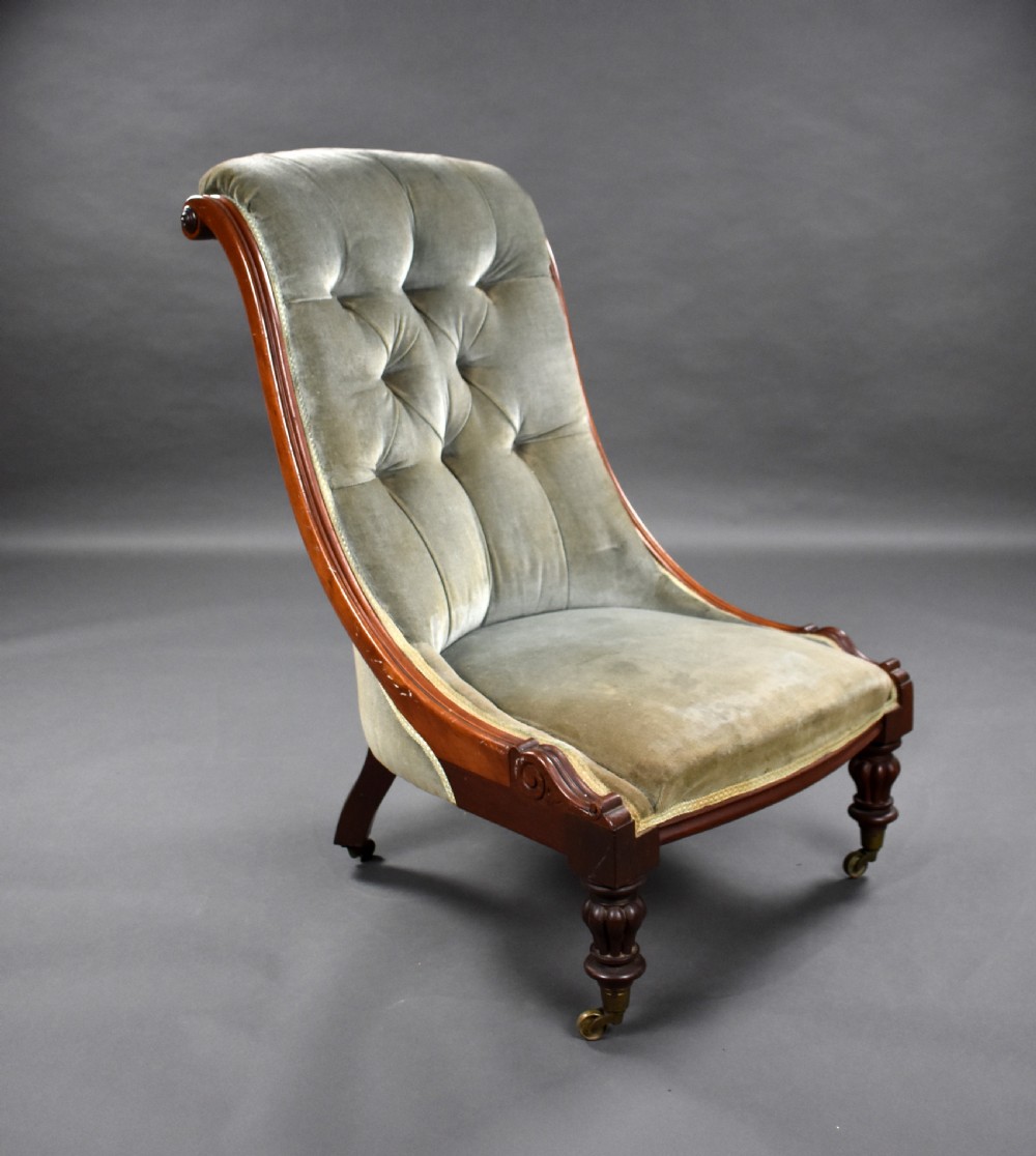 Victorian Mahogany Ladies Chair