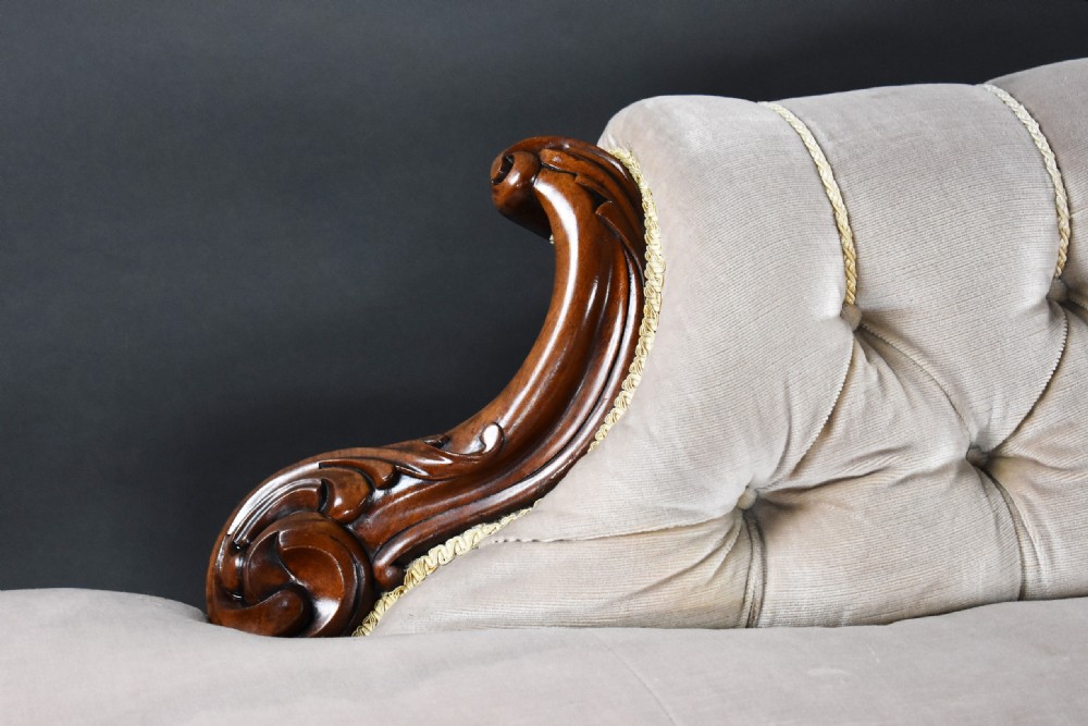 Victorian Mahogany Chaise Lounge View VI