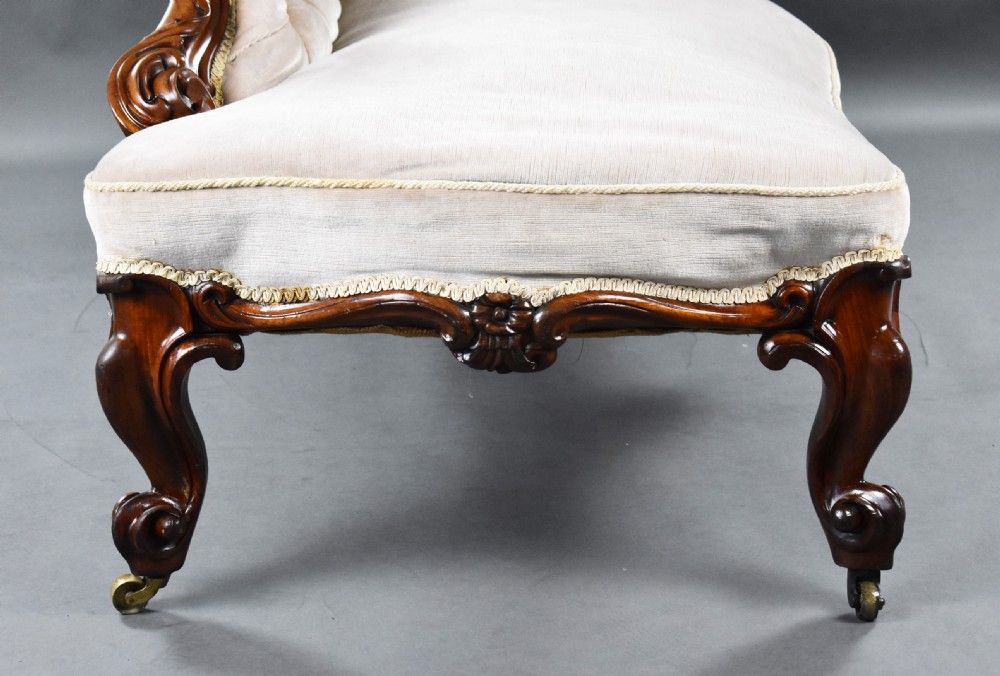 Victorian Mahogany Chaise Lounge View X