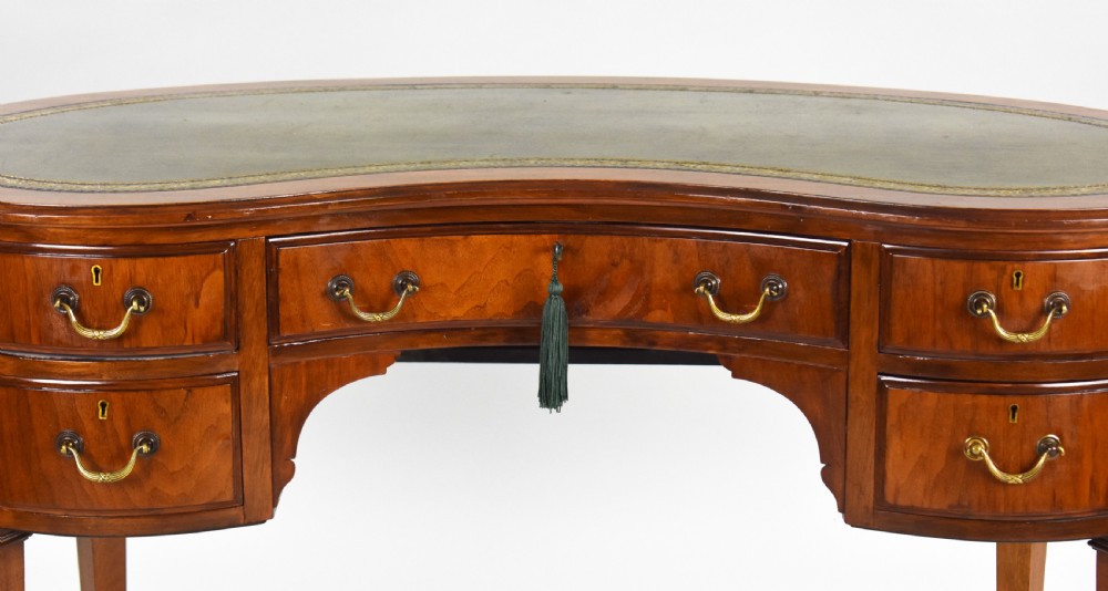 Edwardian Mahogany Kidney Shaped Desk View V