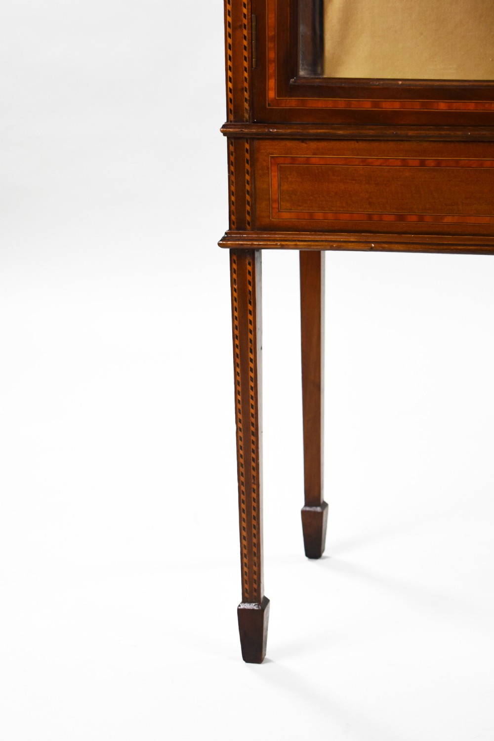 Edwardian Mahogany Inlaid Display Cabinet View IX