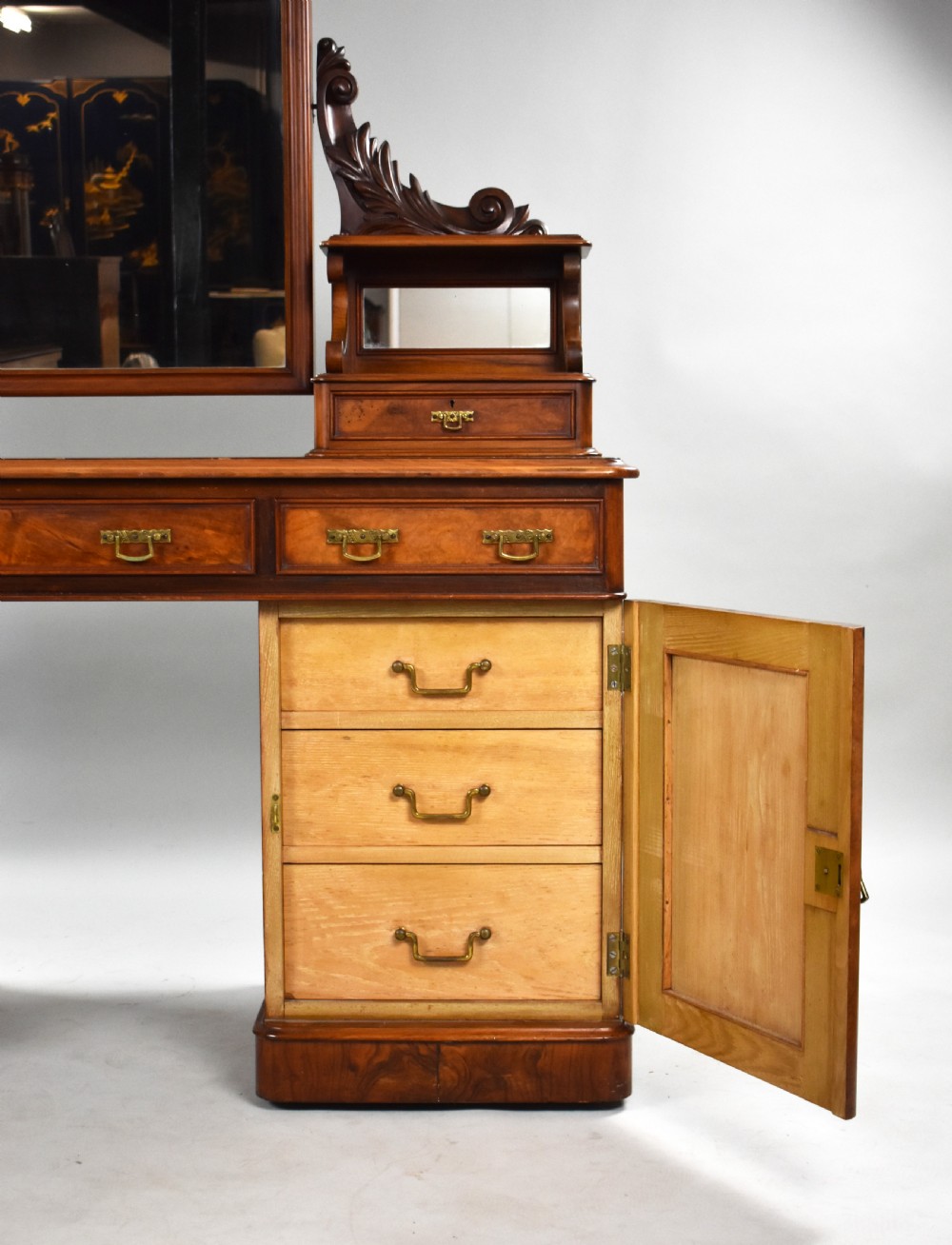 Victorian Burr Walnut Dressing Table View VI