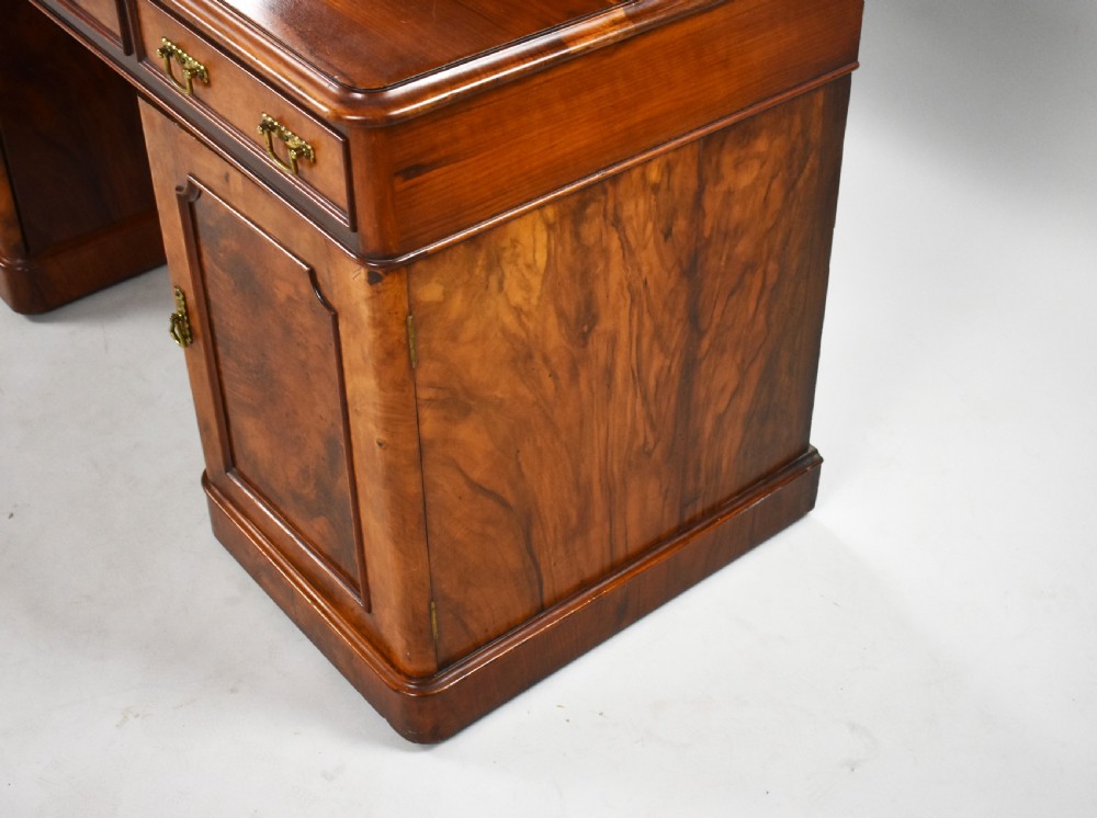 Victorian Burr Walnut Dressing Table View VIII