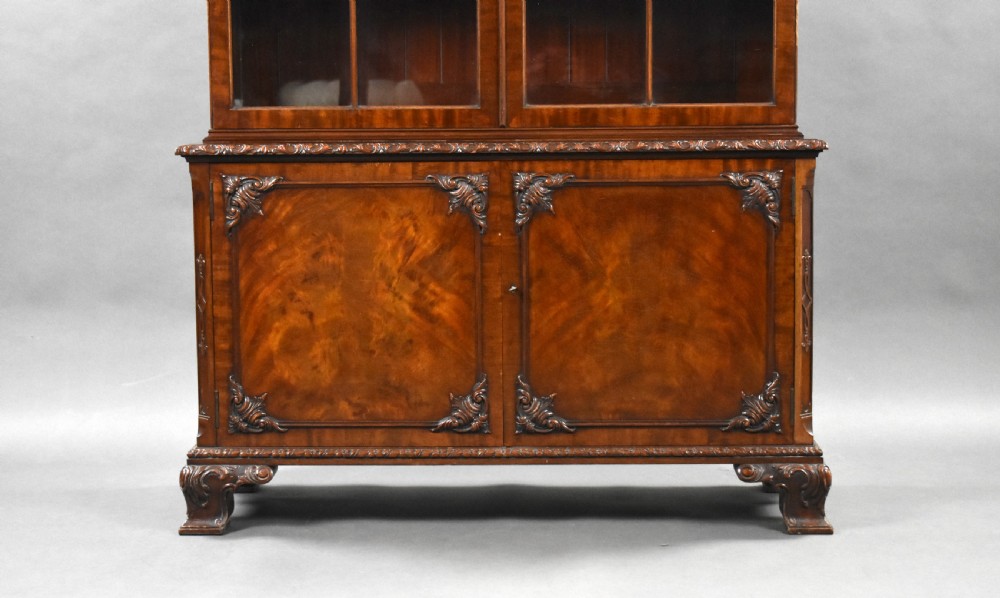 Edwardian Mahogany Bookcase by Waring & Gillows View III