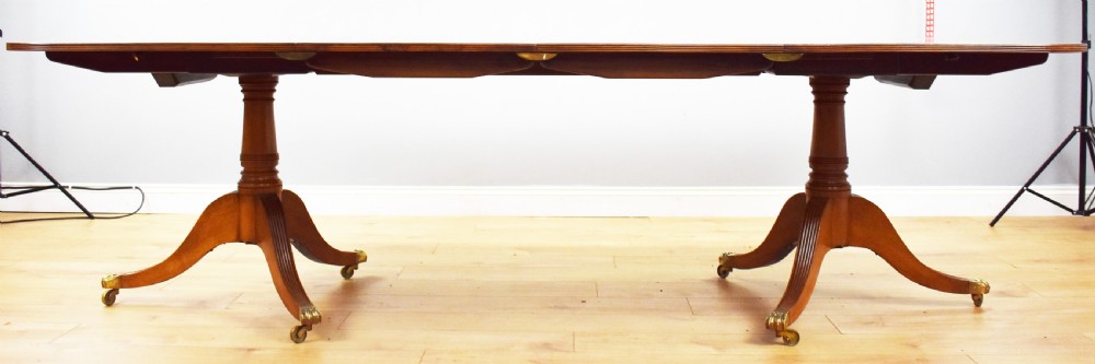 Antique Solid Mahogany Pedestal Dining Table View II