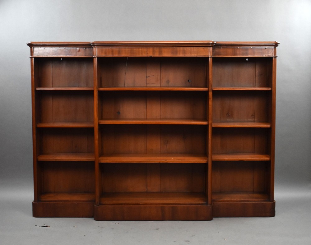 Victorian Mahogany Breakfront Open Bookcase
