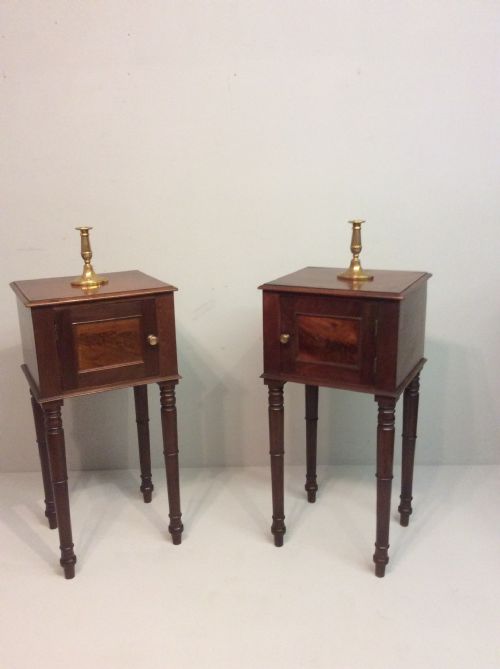 pair of william iv bedside tables - CATEGORY: ANTIQUE CABINETS - DATED 19TH CENTURY