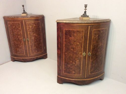 pair of corner cabinets - CATEGORY: ANTIQUE CABINETS - DATED 19TH CENTURY