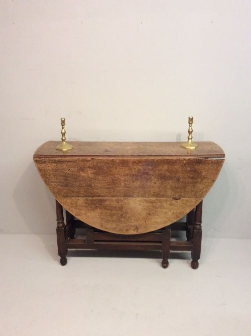 18TH CENTURY OAK GATELEG TABLE - ADDITIONAL PHOTO 3