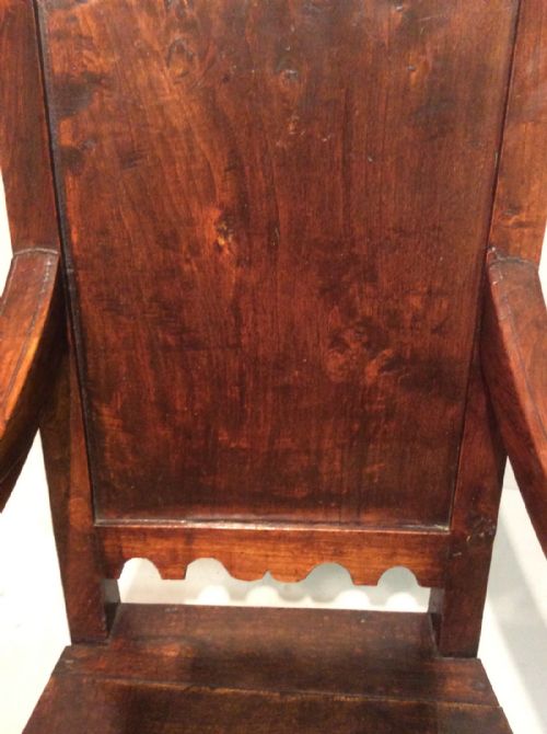 COUNTRY ELM ARMCHAIR - ADDITIONAL PHOTO 4