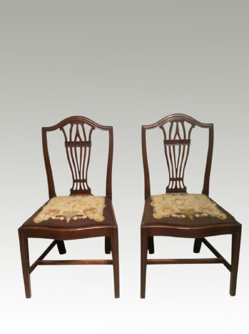 pair of hepplewhite chairs - CATEGORY: ANTIQUE CHAIRS - DATED 18TH CENTURY