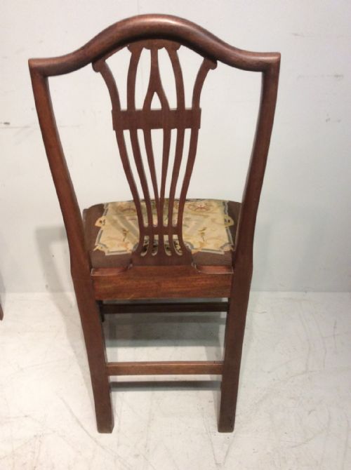 PAIR OF HEPPLEWHITE CHAIRS - ADDITIONAL PHOTO 2