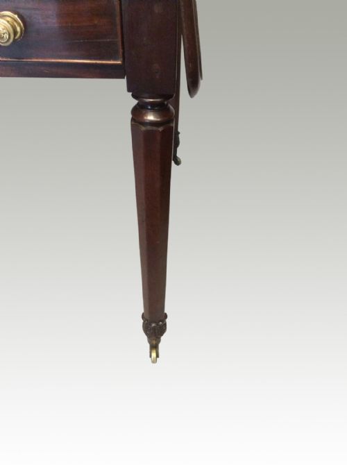 GEORGIAN MAHOGANY WRITING TABLE - ADDITIONAL PHOTO 3