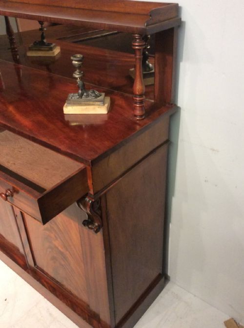 WILLIAM IV MAHOGANY CHIFFONIER - ADDITIONAL PHOTO 1