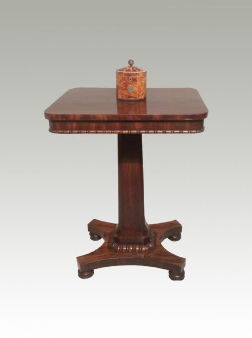 regency mahogany lamp table - CATEGORY: ANTIQUE TABLES - DATED REGENCY