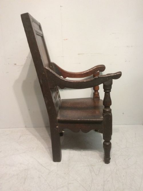 WELSH OAK NURSING ARMCHAIR - ADDITIONAL PHOTO 1