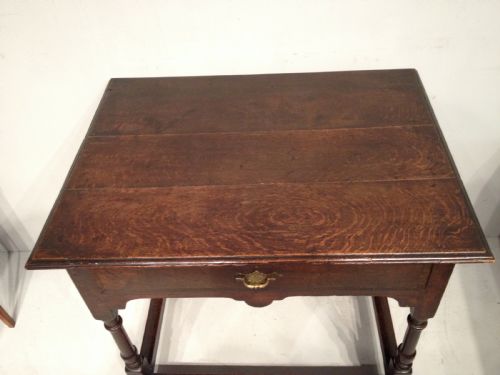 QUEEN ANNE OAK SIDE TABLE - ADDITIONAL PHOTO 1