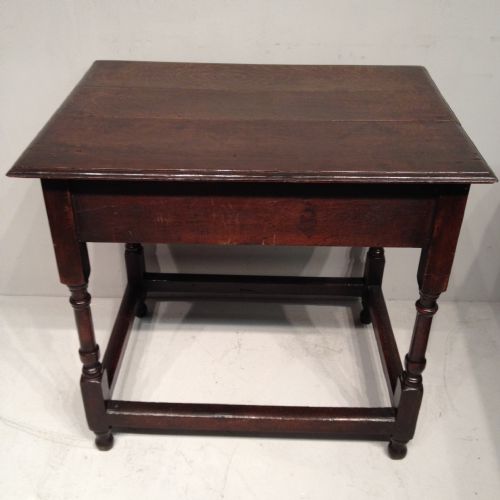 QUEEN ANNE OAK SIDE TABLE - ADDITIONAL PHOTO 2