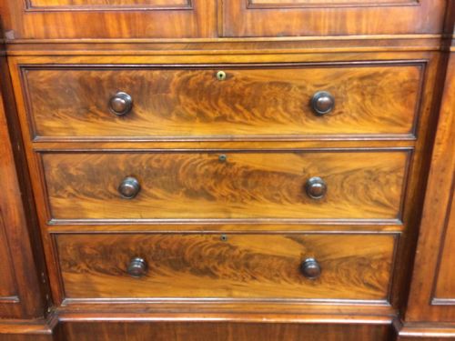 WILLIAM IV MAHOGANY WARDROBE - ADDITIONAL PHOTO 1